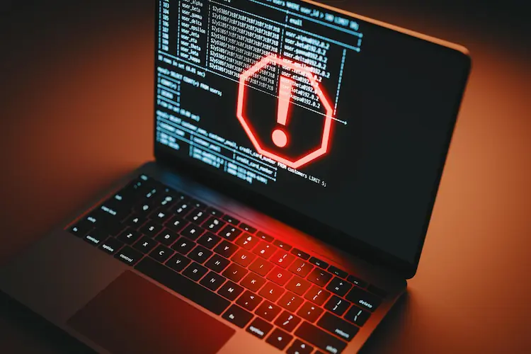 Logo Masivní útok Balada Injector: Váš web může potichu odhánět zákazníky