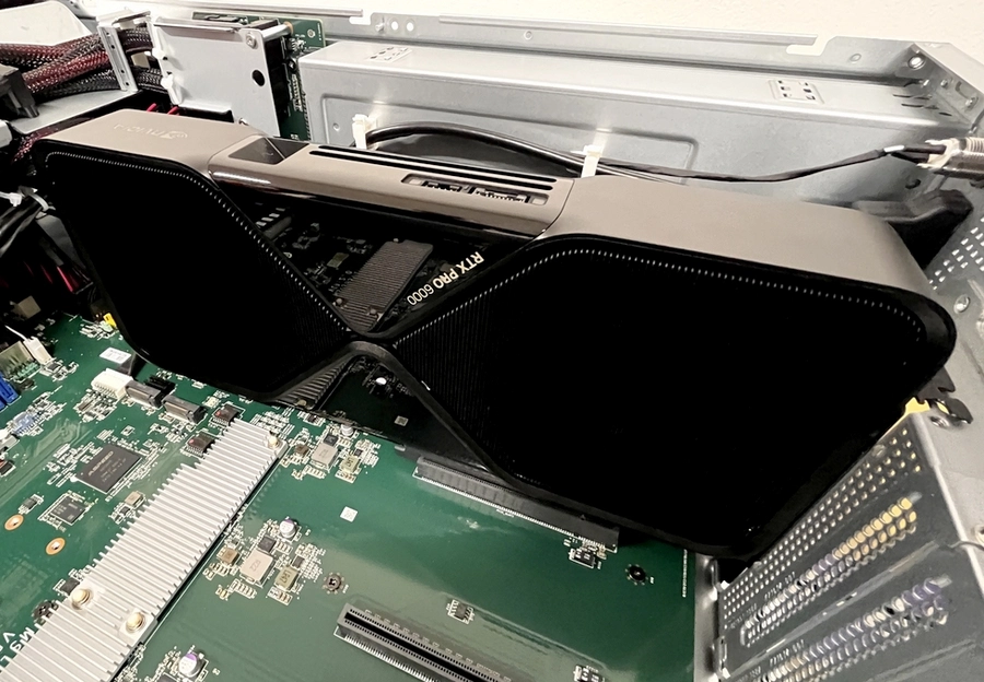 Logo První v ČR: ZonerCloud nasazuje NVIDIA RTX PRO 6000 Blackwell – Předobjednávky spuštěny!